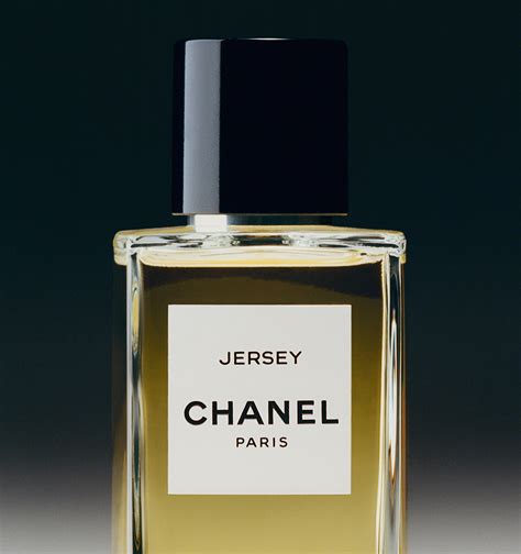 mademoiselle de chanel jersey.